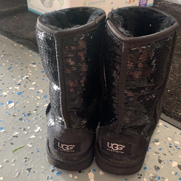 Sparkly Ugg boots - Picture 3 of 4
